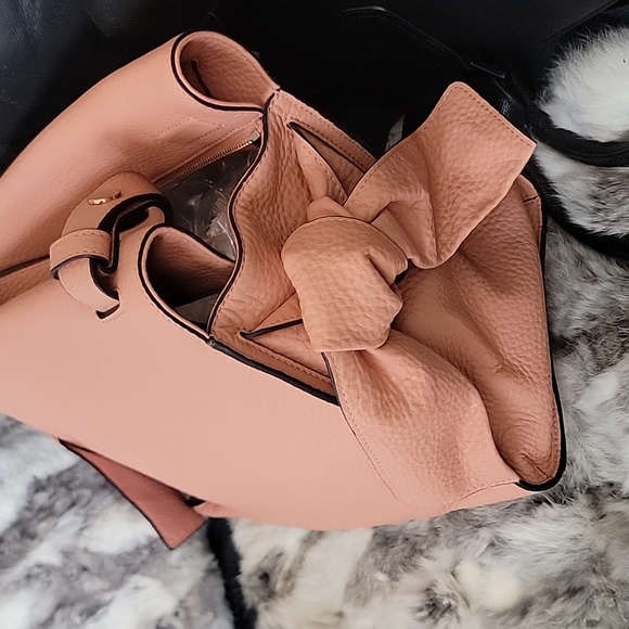 Henri Bendel Windsor Satchel - Picture 3 of 4